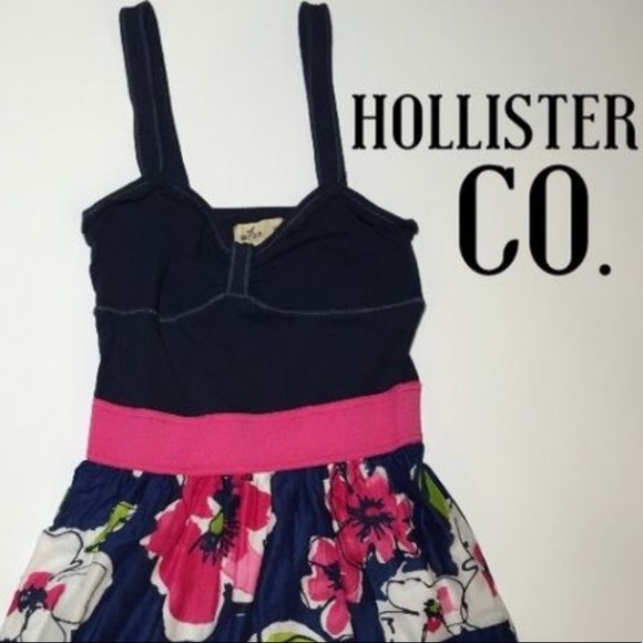 Hollister Floral Dress - Picture 2 of 5